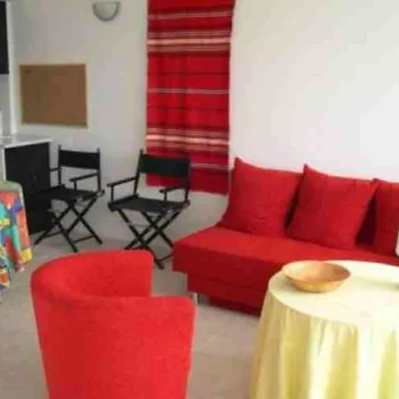 مكان تخييم 6 Treti Mart Street 2 Floor South
