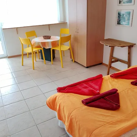6 Treti Mart Street 2 Floor South مكان تخييم