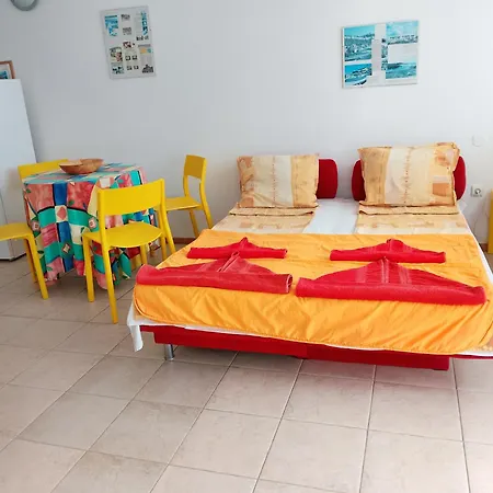 6 Treti Mart Street 2 Floor South بريمورسكو